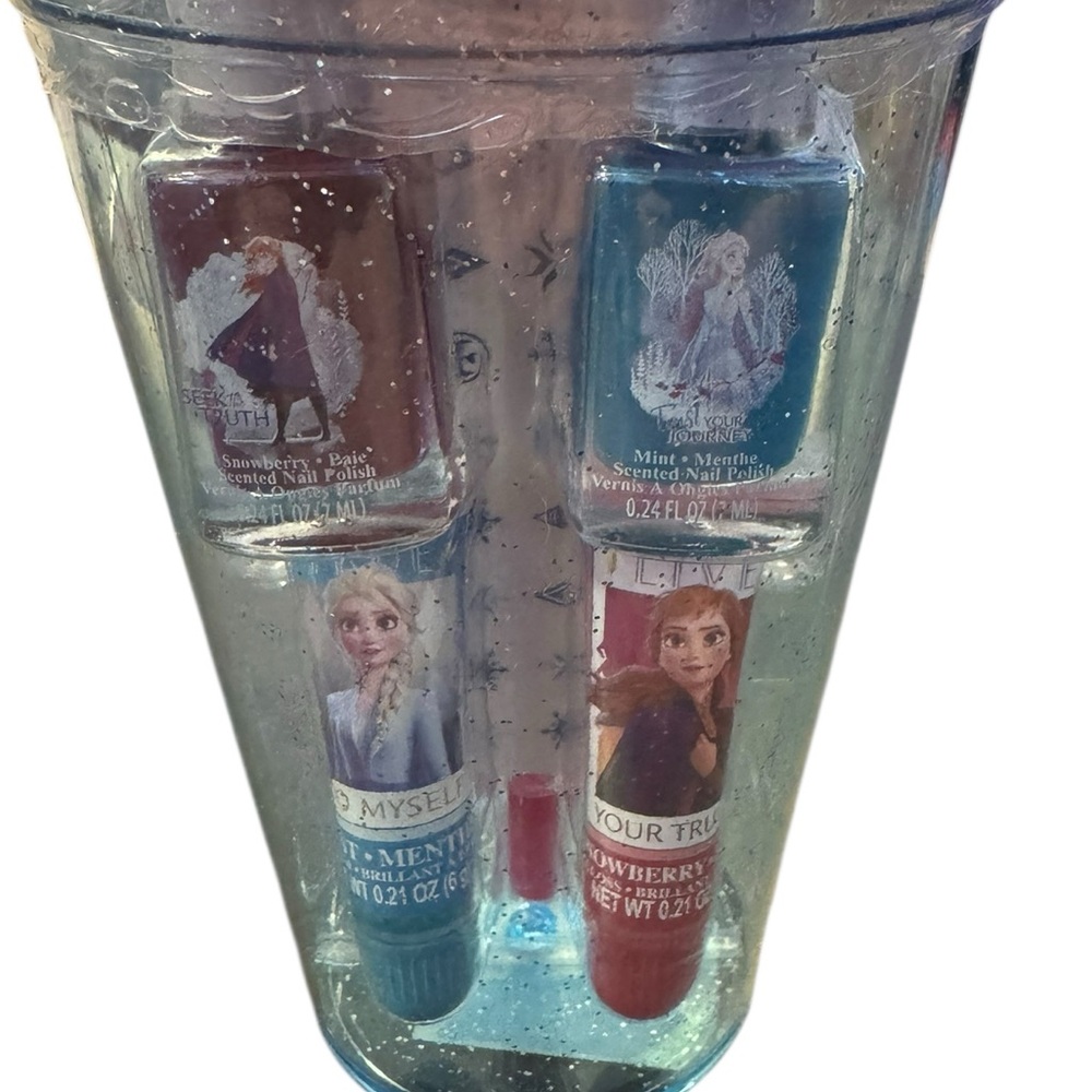 Disney Frozen Beauty Set Cup - Picture 2 of 4